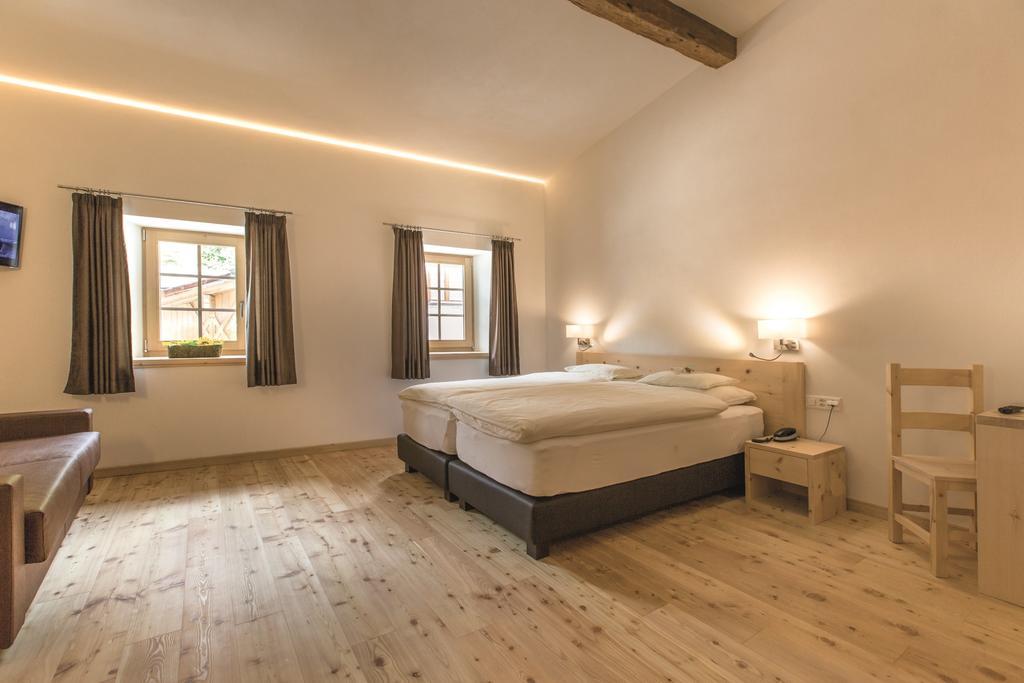 Hotel Helvetia Müstair Cameră foto