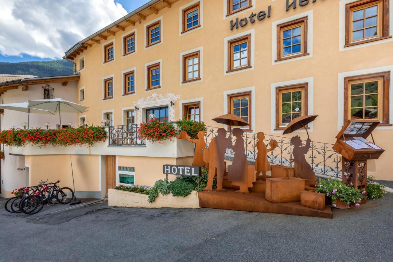 Hotel Helvetia Müstair Exterior foto